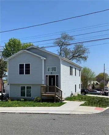 Buy this 3 bed house on 93 Trent Street in Providence, RI 02908