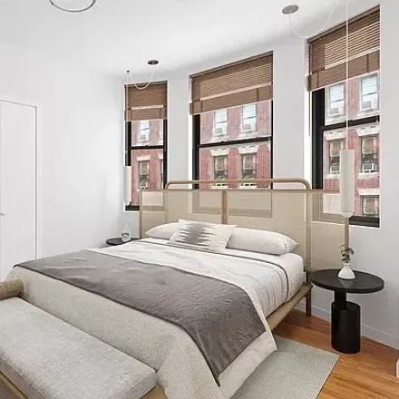 Rent this 3 bed house on 169 Mulberry Street in New York, NY 10013