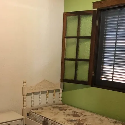 Rent this 3 bed house on Avenida São Lourenço in Riviera de São Lourenço, Bertioga - SP