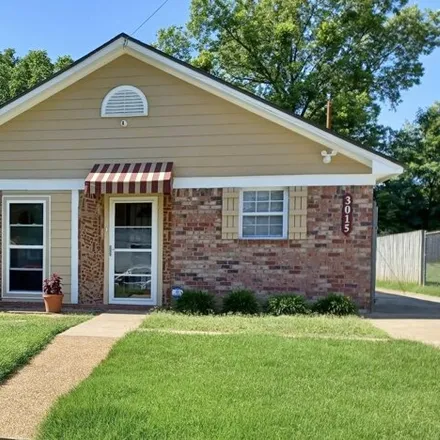 Buy this 3 bed house on 3015 Crystal Avenue in Memphis, TN 38112