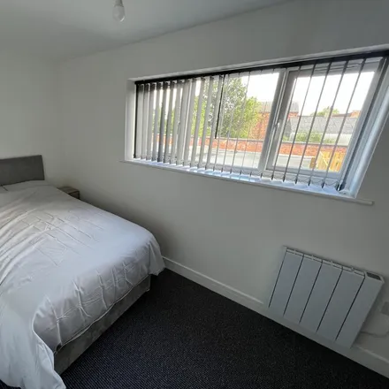 Rent this 1 bed room on Anlaby Road in Hull, HU3 2JJ