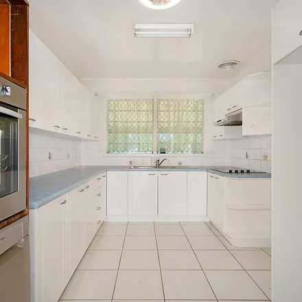 Image 4 - 42 Dykes Street, Mount Gravatt East QLD 4122, Australia - Apartment for rent