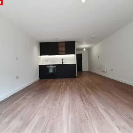 Rent this 1 bed apartment on Fairbank House in Beaufort Square, London