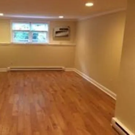 Image 4 - 14;16 Wampus Avenue, Acton, MA 01718, USA - Apartment for rent