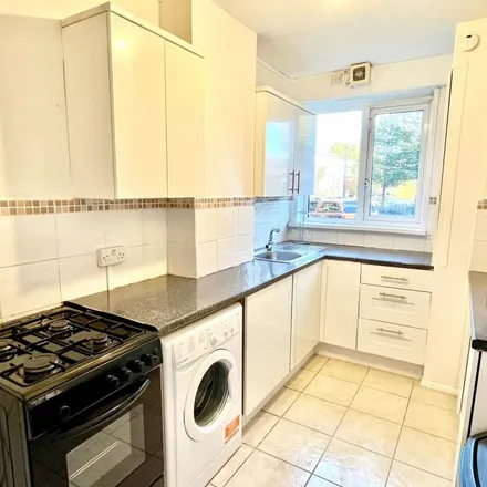 Image 2 - Jersey House, Clifton Road, London, N1 2TQ, United Kingdom - Apartment for rent