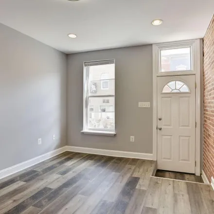 Image 3 - 134 North Belnord Avenue, Baltimore, MD 21224, USA - Townhouse for sale