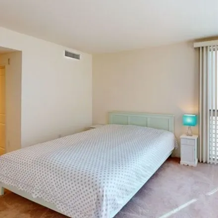 Image 9 - Sakura Crossing Apartments, San Pedro Street, Los Angeles, CA 90013, USA - Condo for sale