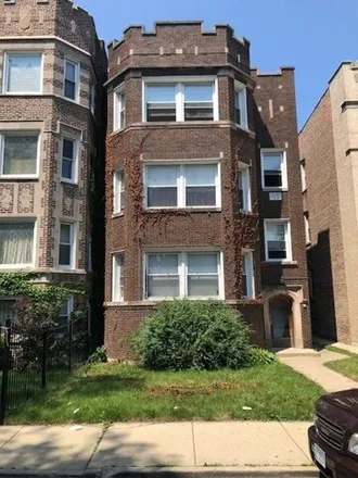 Buy this 6 bed house on 8048 S Champlain Ave in Chicago, Illinois