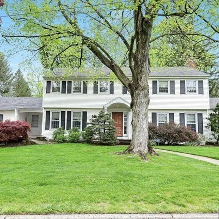 Buy this 5 bed house on 16 Avon Place in Woodcliff Lake, Bergen County