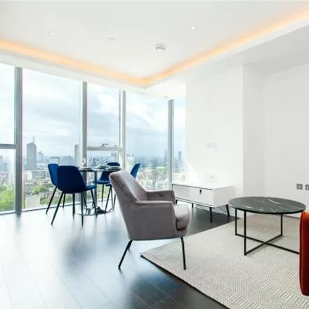 Rent this 1 bed apartment on Carrara Tower in City Road, London