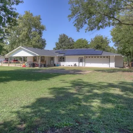 Buy this 4 bed house on 2378 Park Avenue in Baxter Springs, KS 66713