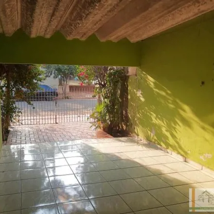 Buy this 5 bed house on Rua Engenheiro Roberto Mange in Taquarussú, Campo Grande - MS