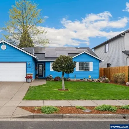 Buy this 3 bed house on 1587 Cooley Court in Woodburn, OR 97071