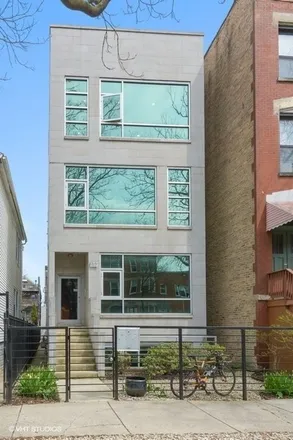 Buy this 3 bed house on 863 North Marshfield Avenue in Chicago, IL 60622