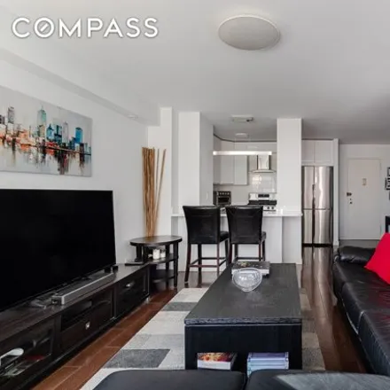 Image 4 - 155 East 38th Street, New York, NY 10016, USA - Condo for sale