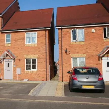Buy this 2 bed house on Colney Road in Buckinghamshire, HP18 0YF