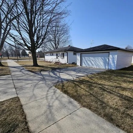 Buy this 3 bed house on Wilson Elementary School in South 15th Street, Sheboygan