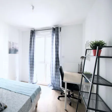 Image 1 - 2 Rue Mozart, 92110 Clichy, France - Room for rent