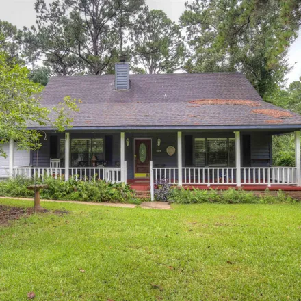 Buy this 3 bed house on 668 Washington Drive in Fairhope, AL 36532