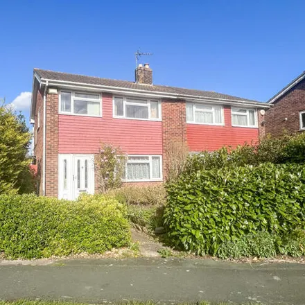 Buy this 3 bed duplex on 7 Martin Close in Patchway, BS34 5RP