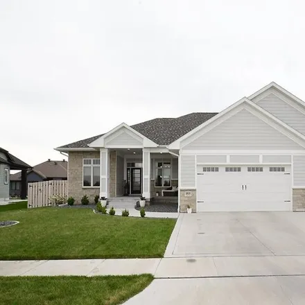 Buy this 5 bed house on Peterson Avenue in Fremont, NE 68025