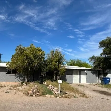 Buy this 3 bed house on 2506 North Jordan Drive in Tucson, AZ 85745