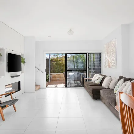Image 4 - Mons Avenue, Maroubra NSW 2035, Australia - Townhouse for rent
