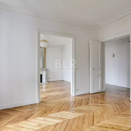 Image 4 - 128 Boulevard Haussmann, 75008 Paris, France - Apartment for rent