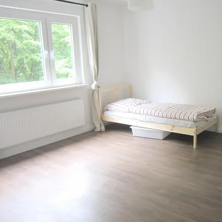 Rent this 4 bed room on Gélieustraße 6 in 12203 Berlin, Germany