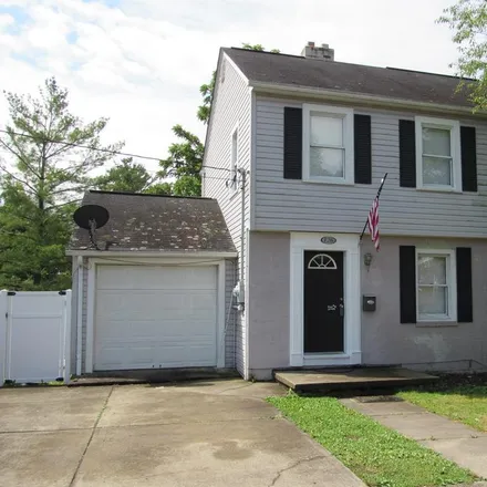 Buy this 3 bed house on 126 Westwood Drive in Beckley, WV 25801