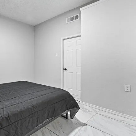 Image 5 - El Paso, TX - Apartment for rent