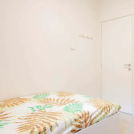 Image 4 - Via Giuseppe Candiani 101, 20158 Milan MI, Italy - Room for rent