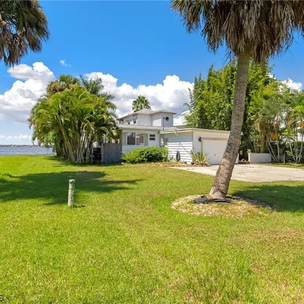 Image 2 - 4555 East Riverside Drive, Fort Myers, FL 33905, USA - House for sale