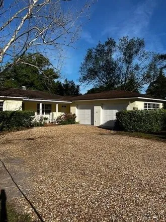 Buy this 2 bed house on 24 Madera Road in DeBary, FL 32713