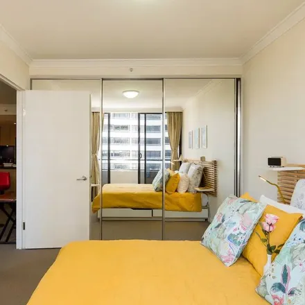 Rent this 2 bed apartment on St Leonards NSW 2065