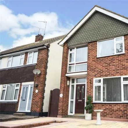 Buy this 3 bed house on Weir Pond Road in Sutton, SS4 1AH