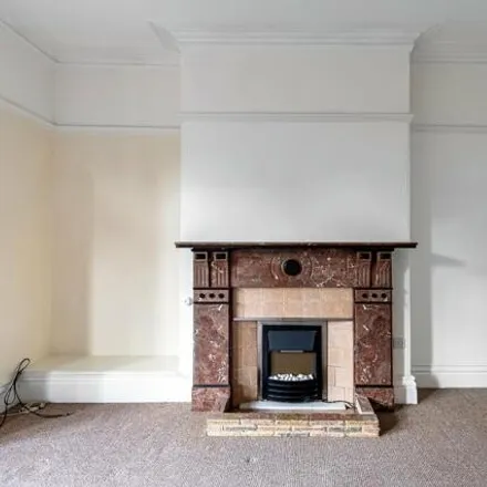 Image 3 - unnamed road, Ilkley, LS29 8PN, United Kingdom - Apartment for sale