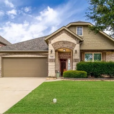 Buy this 4 bed house on 1408 Mesa Crest Dr in Fort Worth, Texas