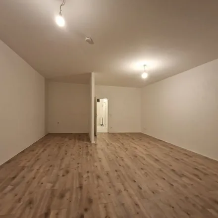 Rent this 1 bed apartment on Kaiser-Wilhelm-Platz 13 in 45276 Essen, Germany