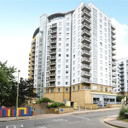 Rent this 2 bed apartment on unnamed road in Basingstoke, RG21 7SY