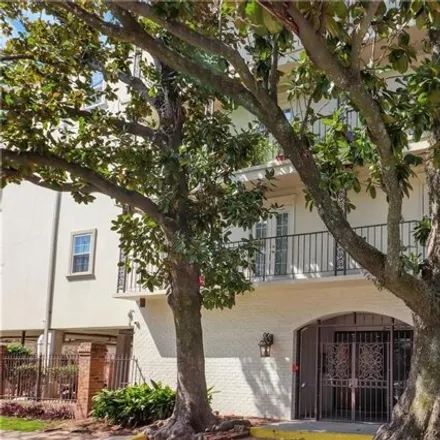 Rent this 1 bed condo on 1765 Coliseum Street in New Orleans, LA 70130
