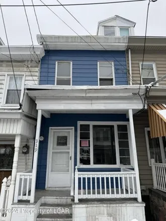 Buy this 3 bed house on 355 West Mahanoy Street in Mahanoy City, Schuylkill County