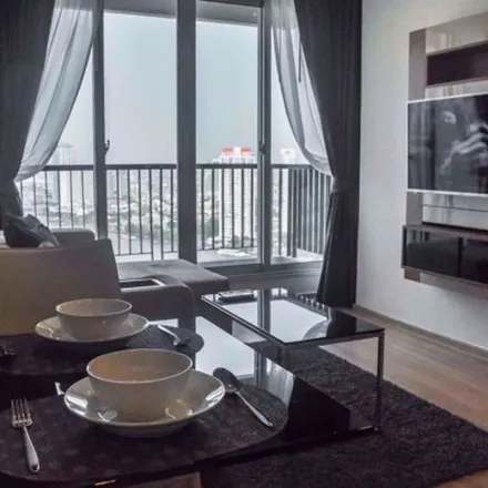 Rent this 1 bed apartment on 145/1 in Sathon Tai Road, Sathon District