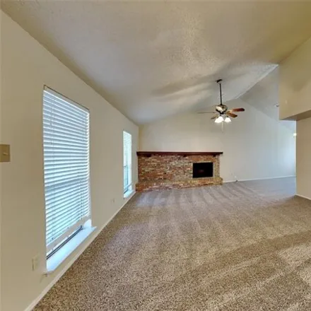 Image 3 - 1601 Homestead Street, Flower Mound, TX 75028, USA - House for sale