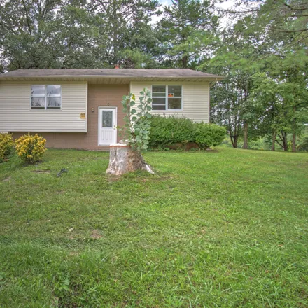 Image 1 - 1003 Lincoln Road, Jamestown, Fentress County, TN 38556, USA - House for sale