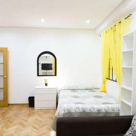 Rent this 1 bed apartment on Madrid in Calle de la Montera, 40