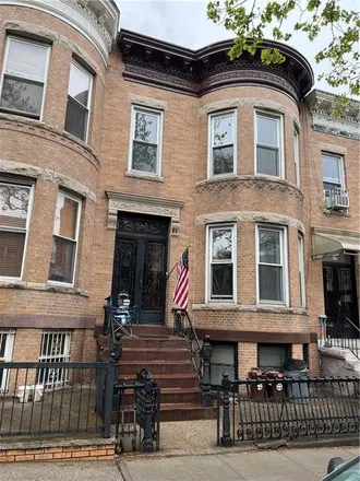 Image 3 - 613 55th Street, New York, NY 11220, USA - Townhouse for sale