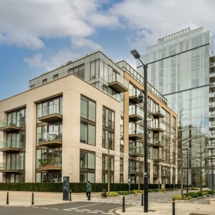 Rent this 1 bed apartment on West Brompton in West Road, London