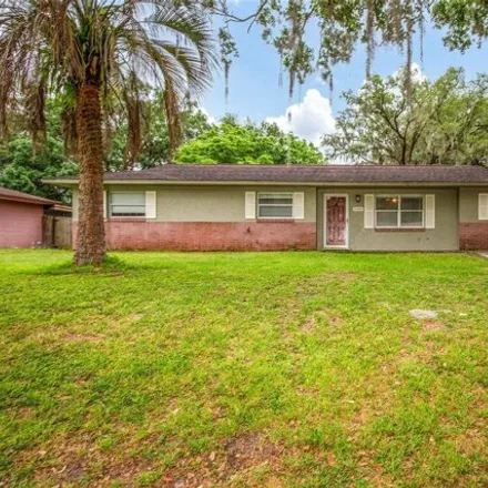 Buy this 3 bed house on 6048 Southeast 119th Place in Marion County, FL 34420