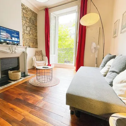 Rent this 1 bed apartment on Rue Revol in 38000 Grenoble, France